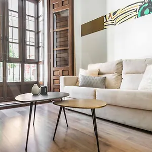 https://central-cosy-studio-in-front-of-picasso-museum.es-andalucia.com