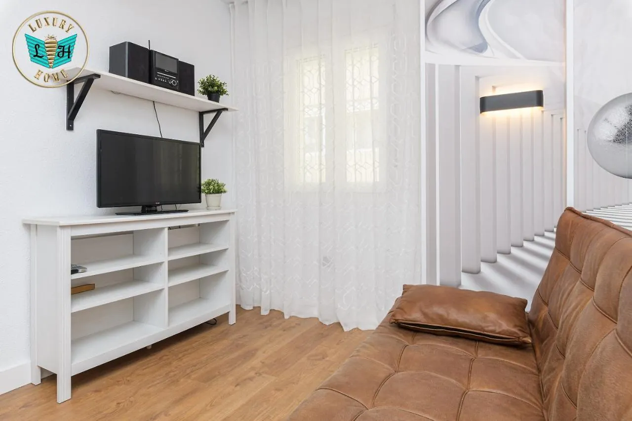 Luxury Home With Terrace Málaga